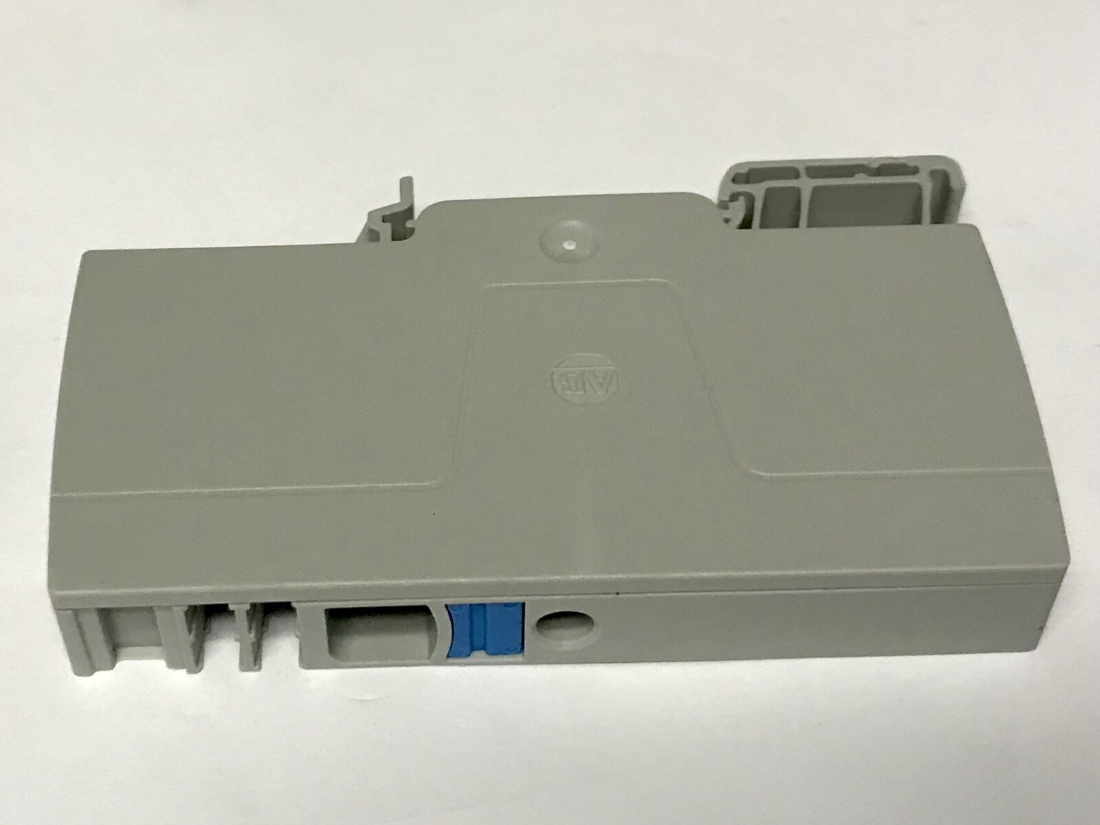 BOX OF 14 ALLEN BRADLEY 1492 P10PD3S 1B 10mm 18mm #20-#6 AWG Terminal Block Blue