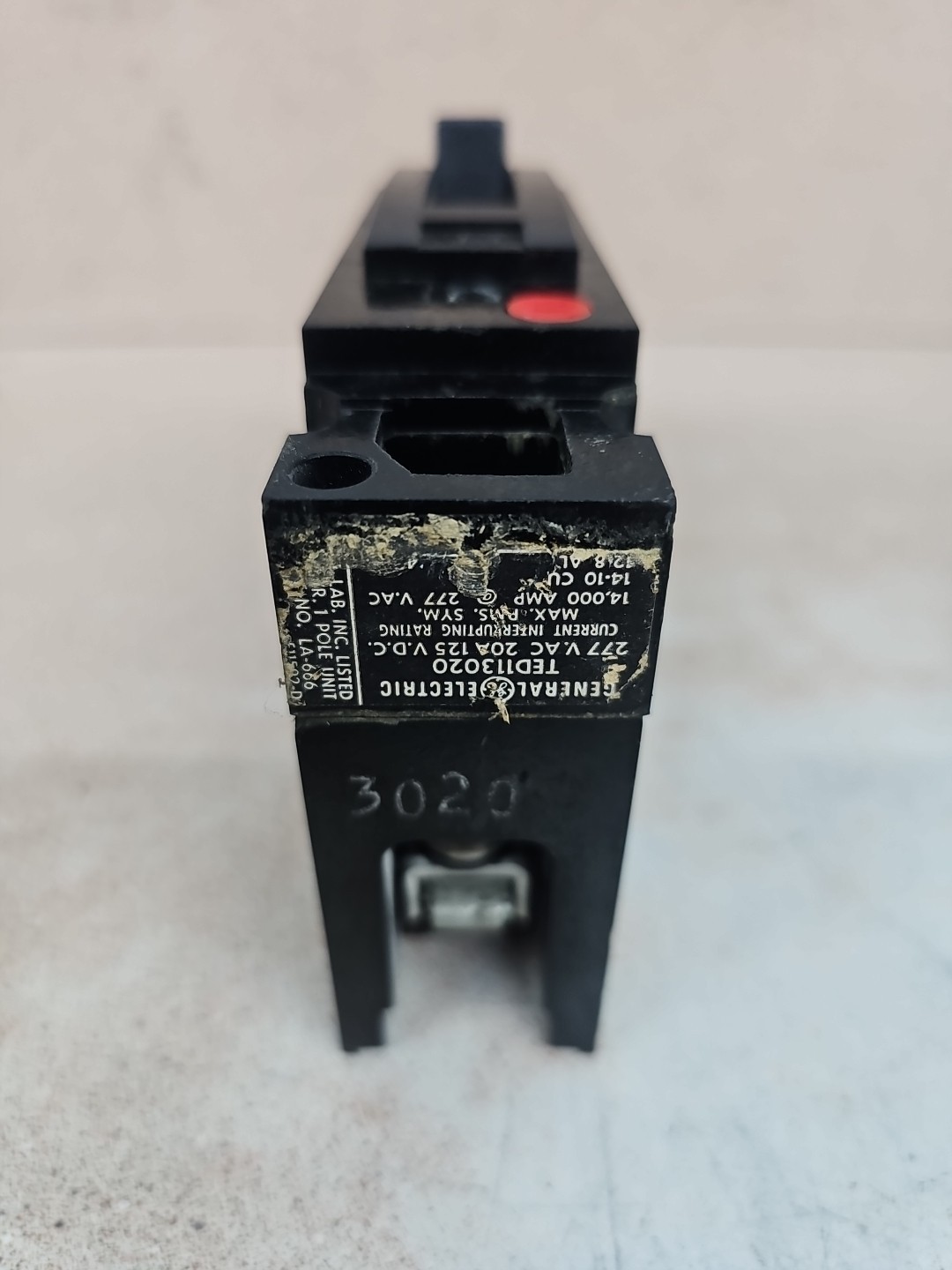 GE TED113020 Circuit Breaker, 20A, 1P, 277V