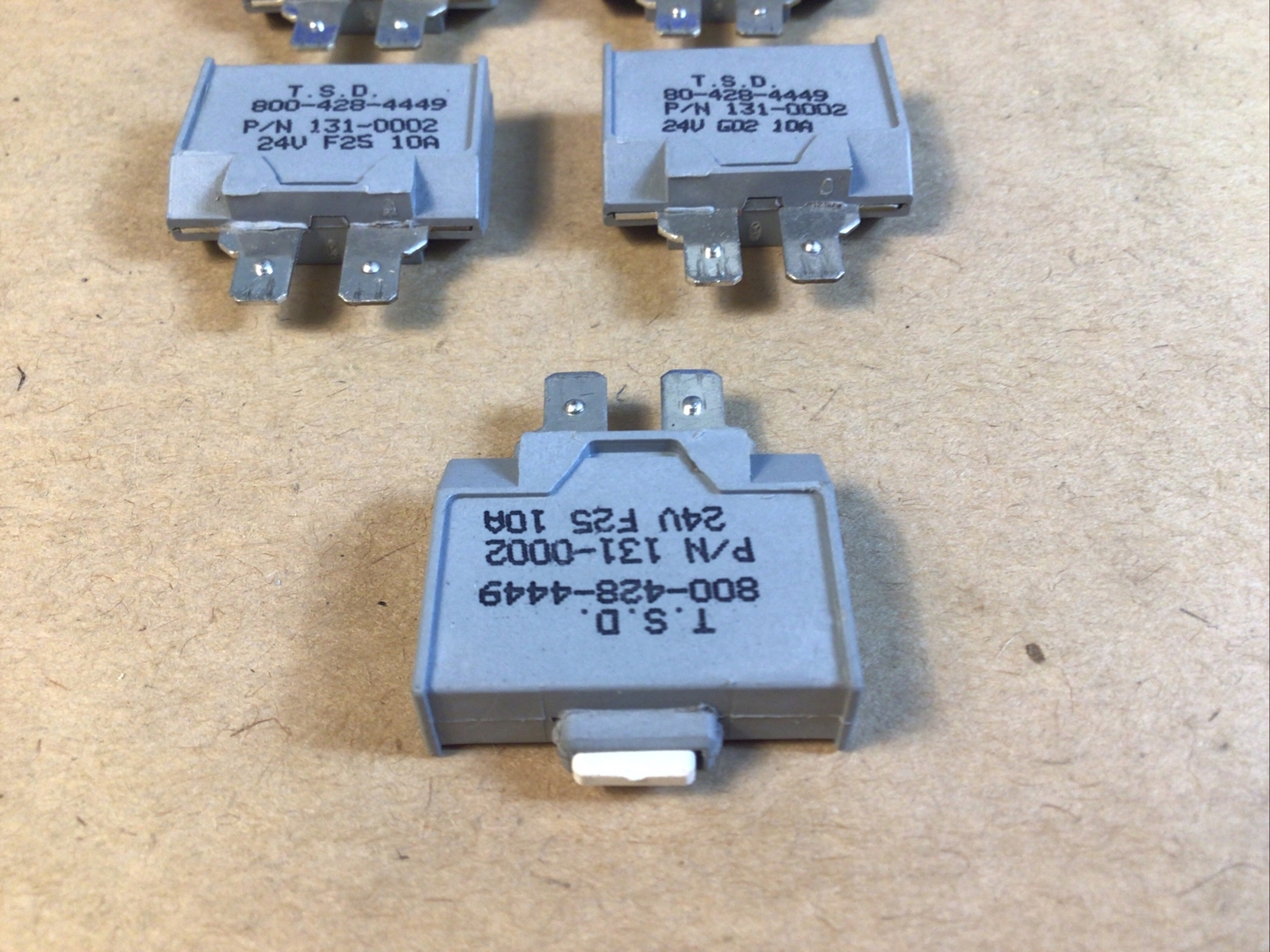 (5) 10 Amp 24V Manual Reset Blade Circuit Breaker With ATC Terminals 131-0002