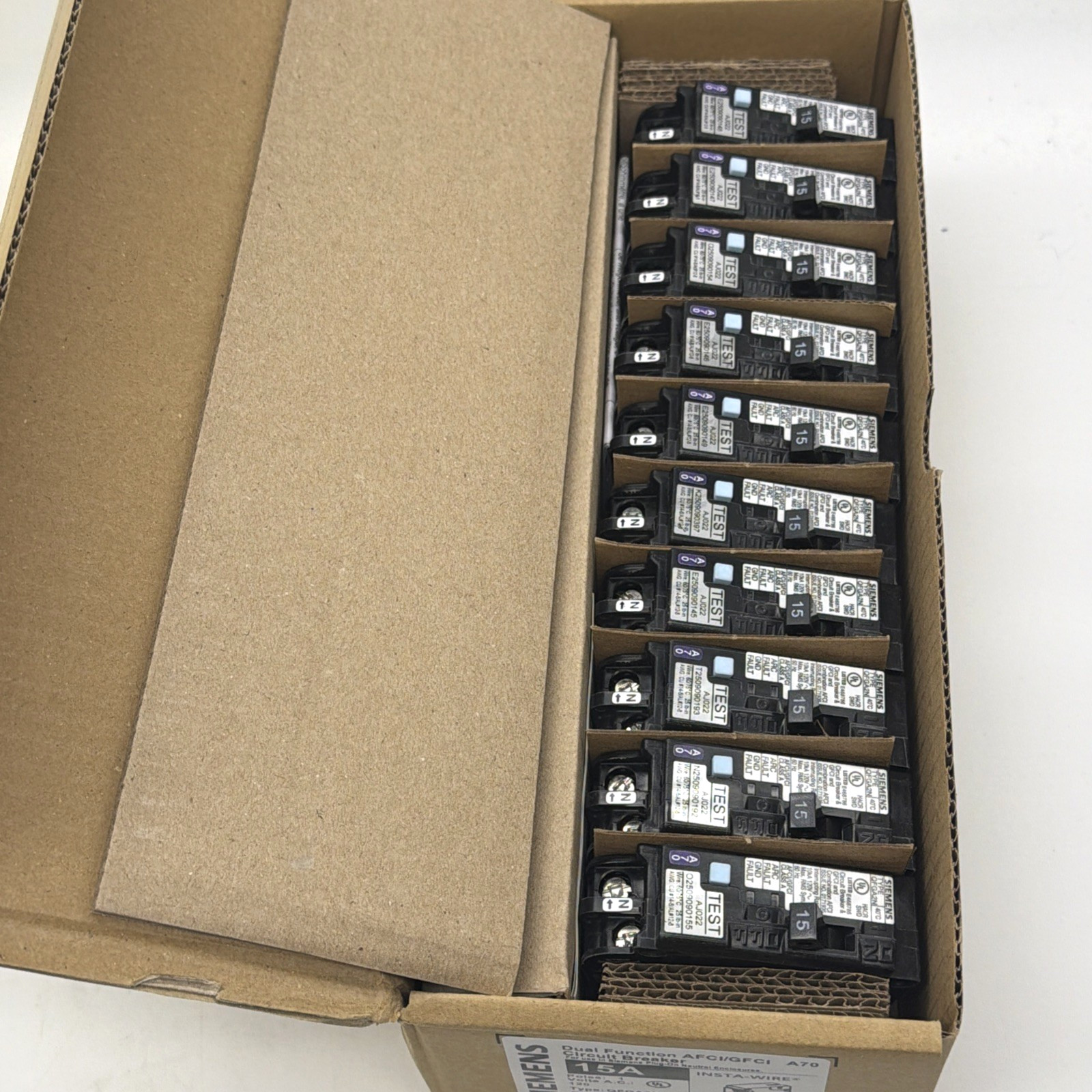 10X Siemens Q115DFN 15A 120V AFCI/GFCI Dual Function Plug-On Neutral Breaker NEW
