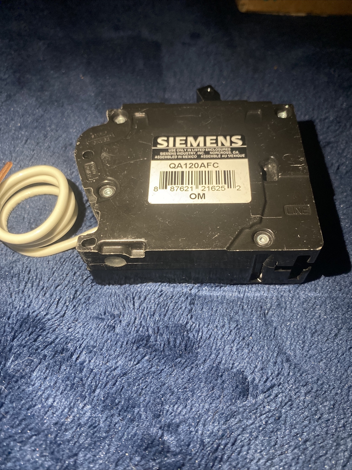 Siemens QA120AFC 20-Amp Single Pole 120V Plug-On Combination AFCI Breaker QAF2