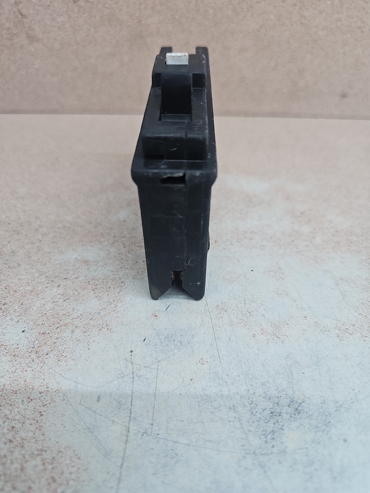 Square D HOM120PCAFI 20A AFCI Circuit Breaker 120V 1 Pole See pics