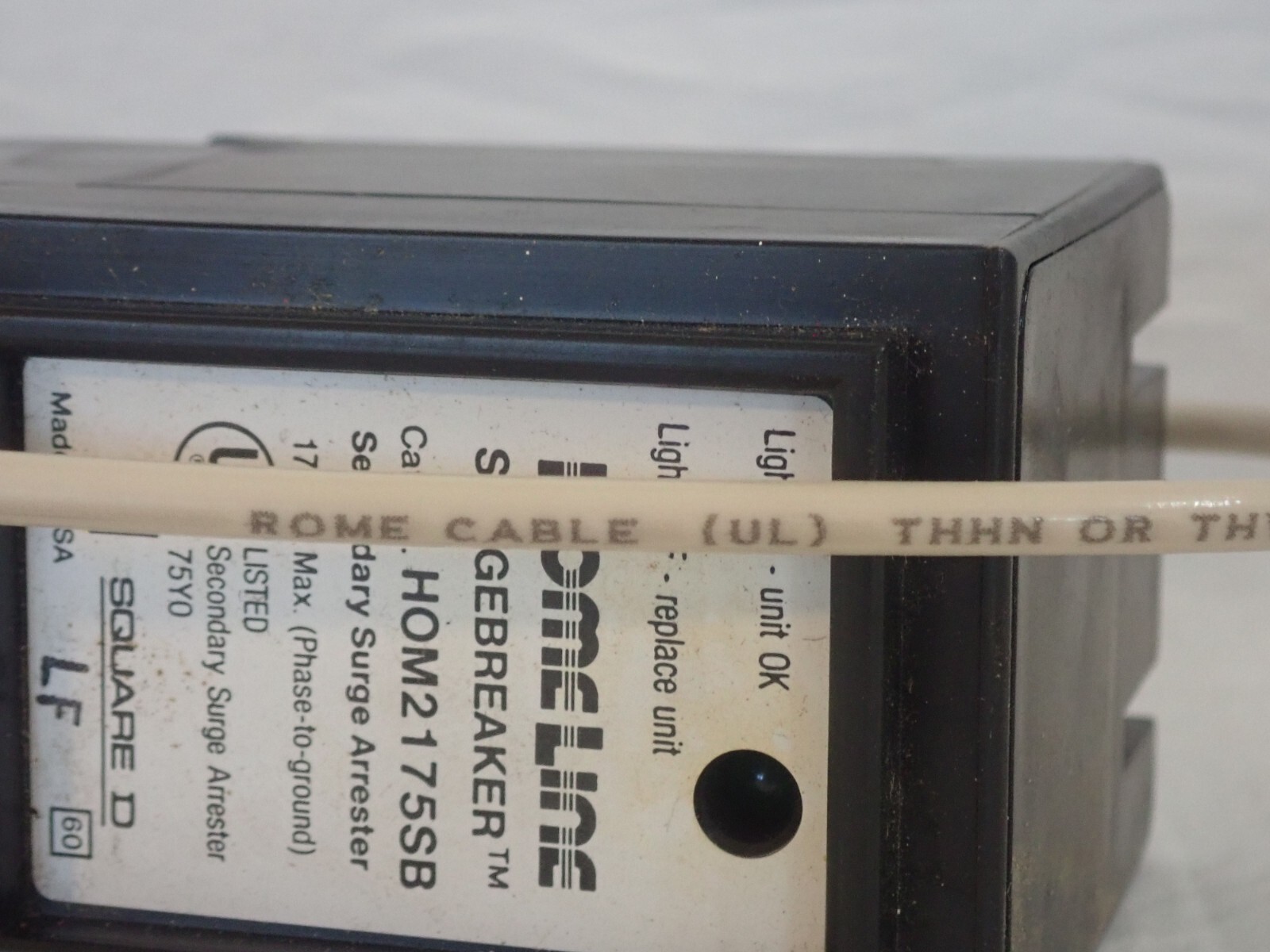 NOS SQUARE D HOM2175SB HOMELINE 1″ SURGE BREAKER/PROTECTOR/ARRESTER 175VAC MAX