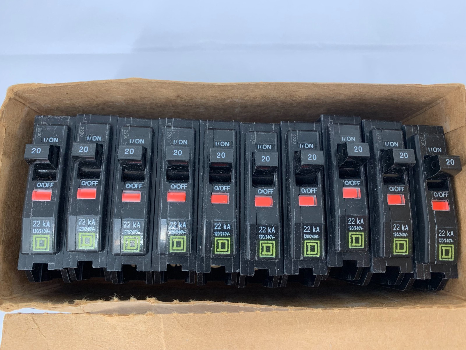 Square D QOB120VH Bolt-On 1P 20A 120/240VAC 22kA Circuit Breaker Lot of 10