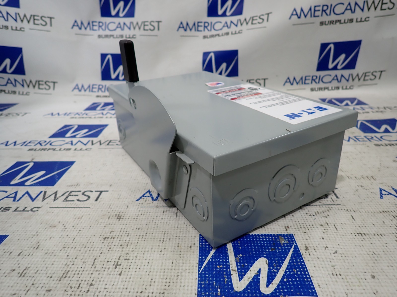Eaton DG321NGB Disconnect Fusible 30 Amp 240V NEMA 1 Tested D890