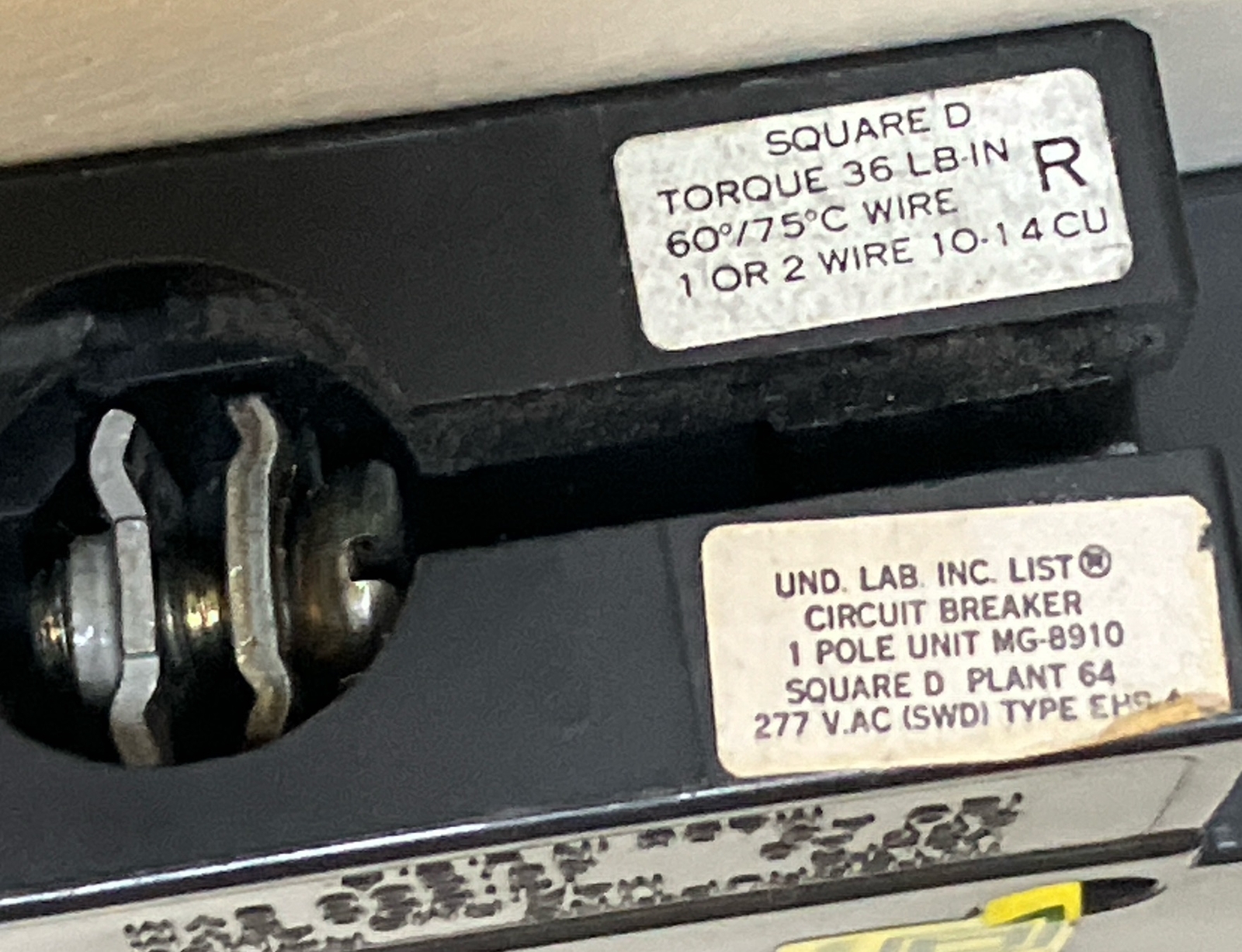 Square D EHB14020 20A Circuit Breaker 14kA @ 277 VAC Type EHB4 1 Pole 20 Amp