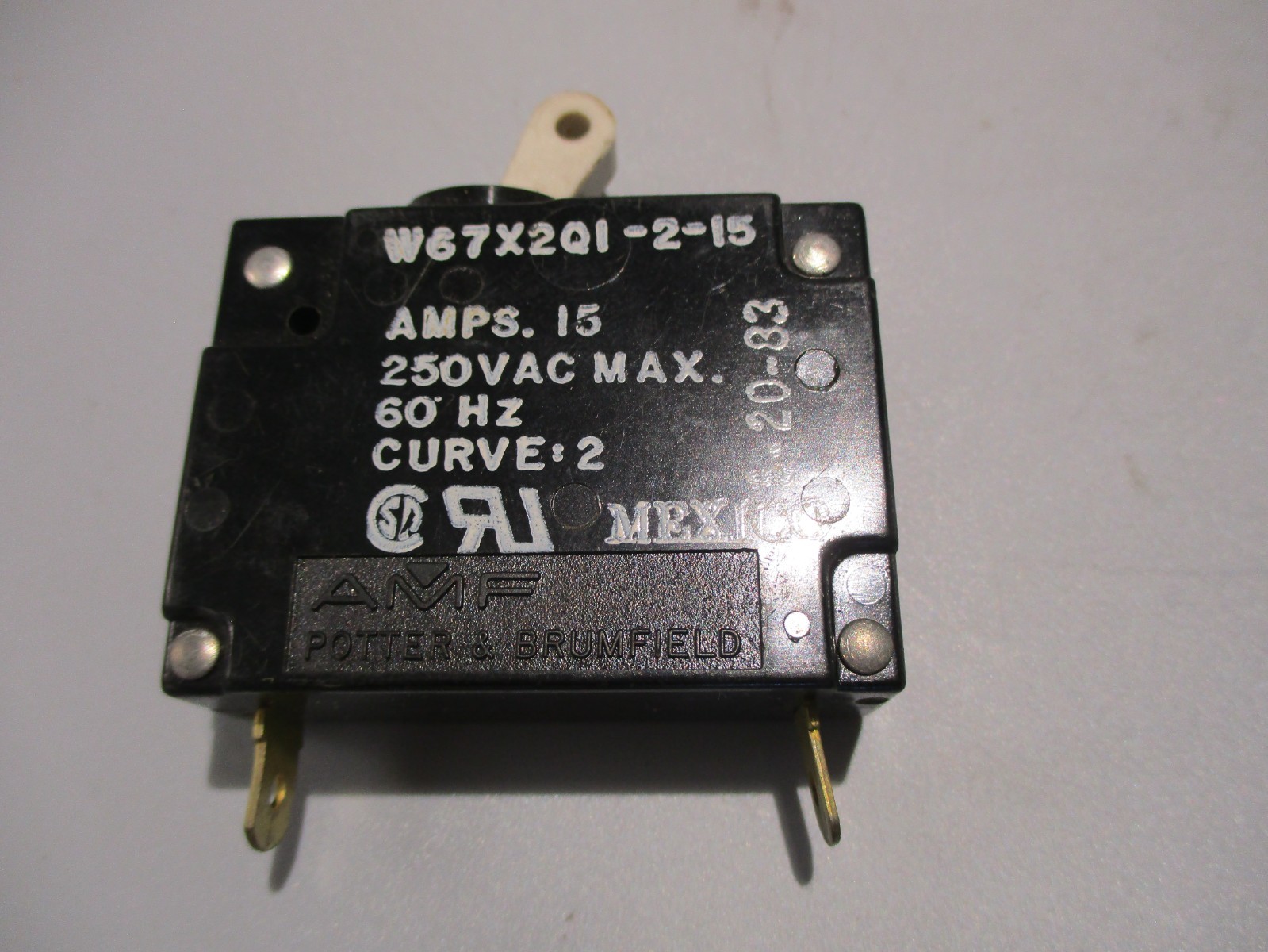 NEW POTTER BRUMFIELD AMF W67X2Q1-2-15 CIRCUIT BREAKER 1 POLE 15A/AMP