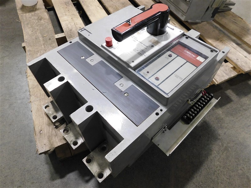 USED GE TPVF6620 PowerBreak Circuit Breaker 2000A 600V Handle Damage See Pics