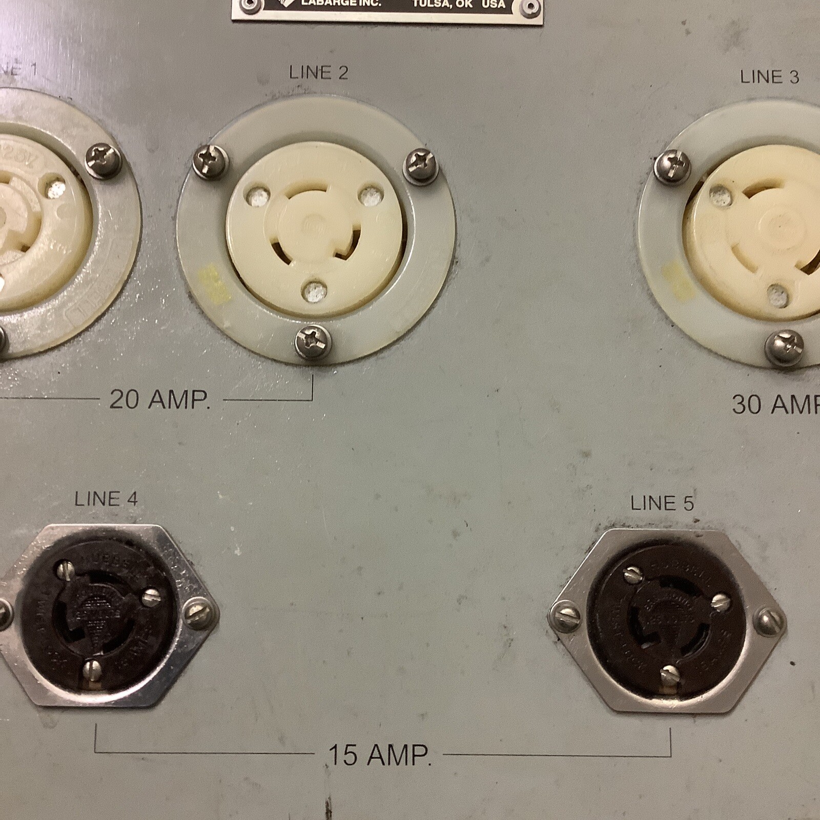 Breaker Panel C PowerDistribut Square D OOC16US 240/120 w/BrakerCingular Labarge