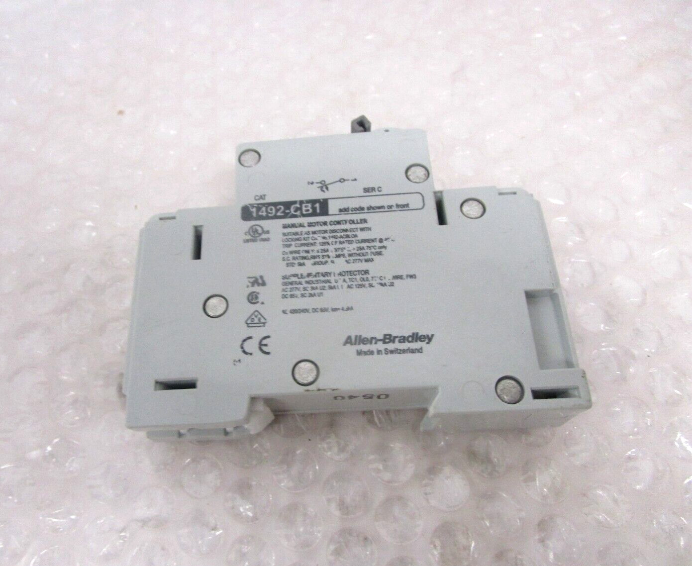 NEW Allen Bradley 1492-CB1G300 Ser. C