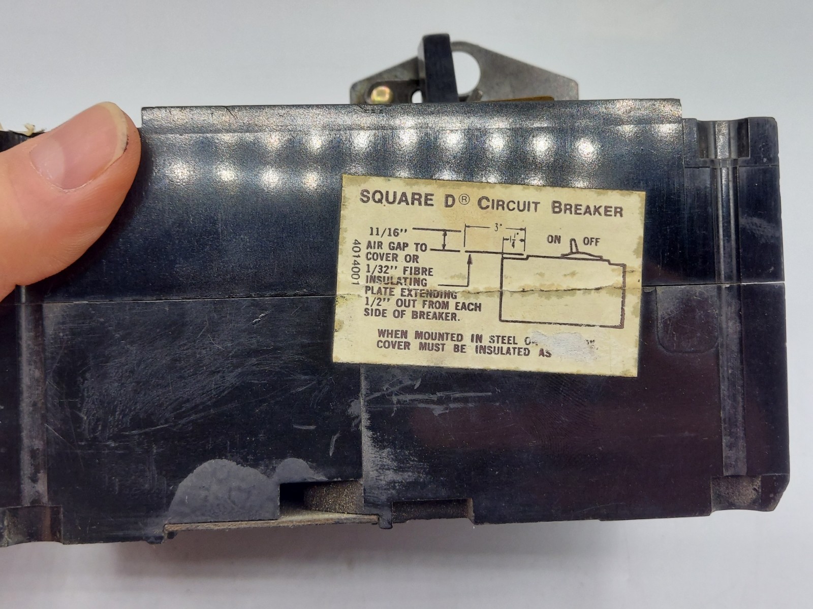 Square D FAL36015 15A 3P 600V Adjustable Instant Trip Breaker w/ Locking Shackle