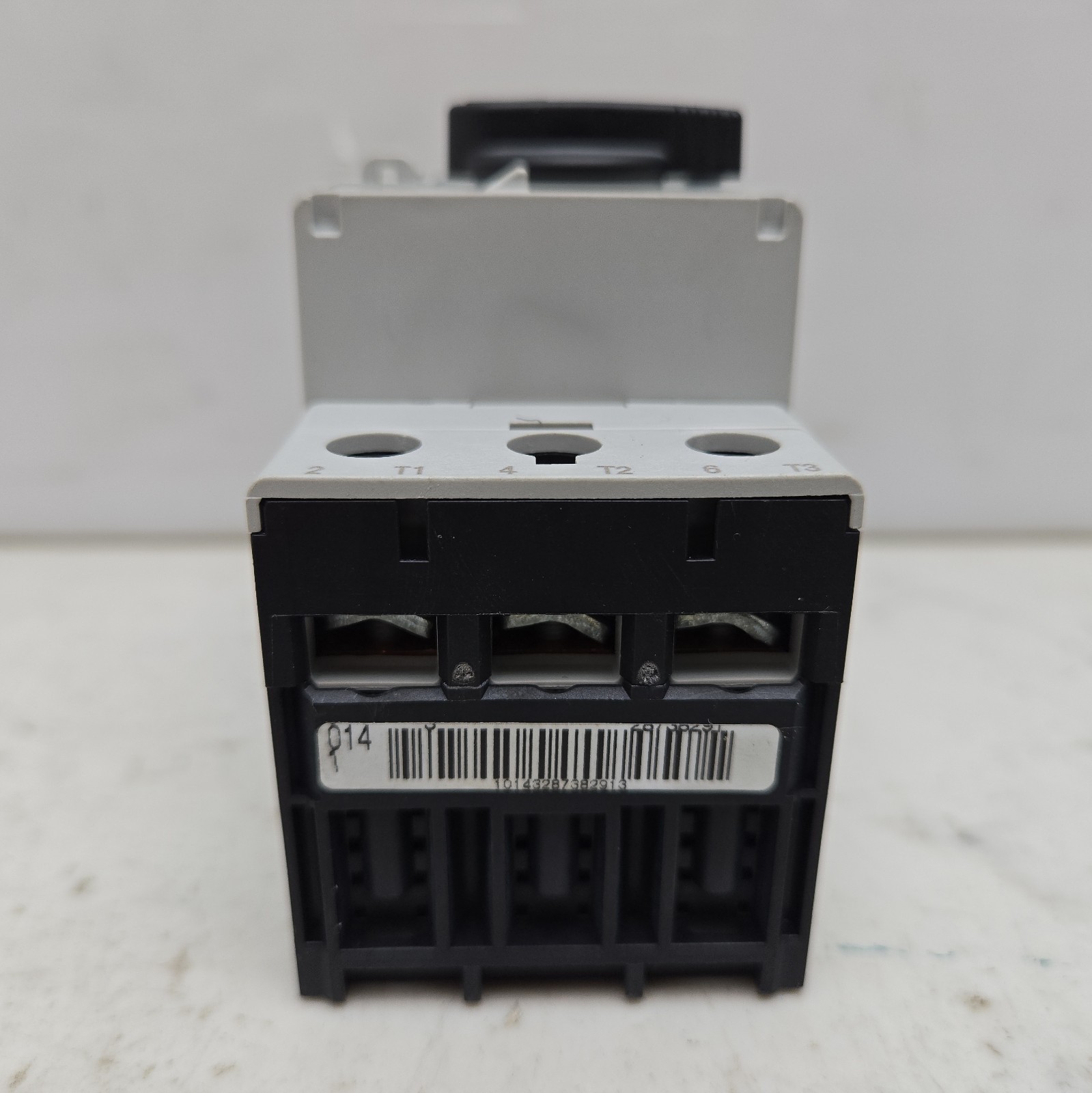 Allen Bradley 140M-C2E-B25 Motor Protection Circuit Breaker 32A 1.6-2.5A Ser D