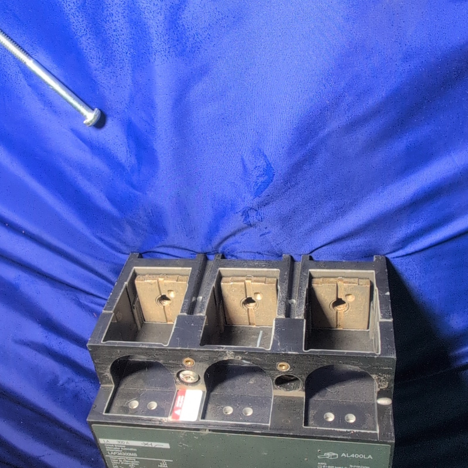 Square D LAP36300MB Circuit Breaker 300A 3-Pole AC 600V Trip Indicator
