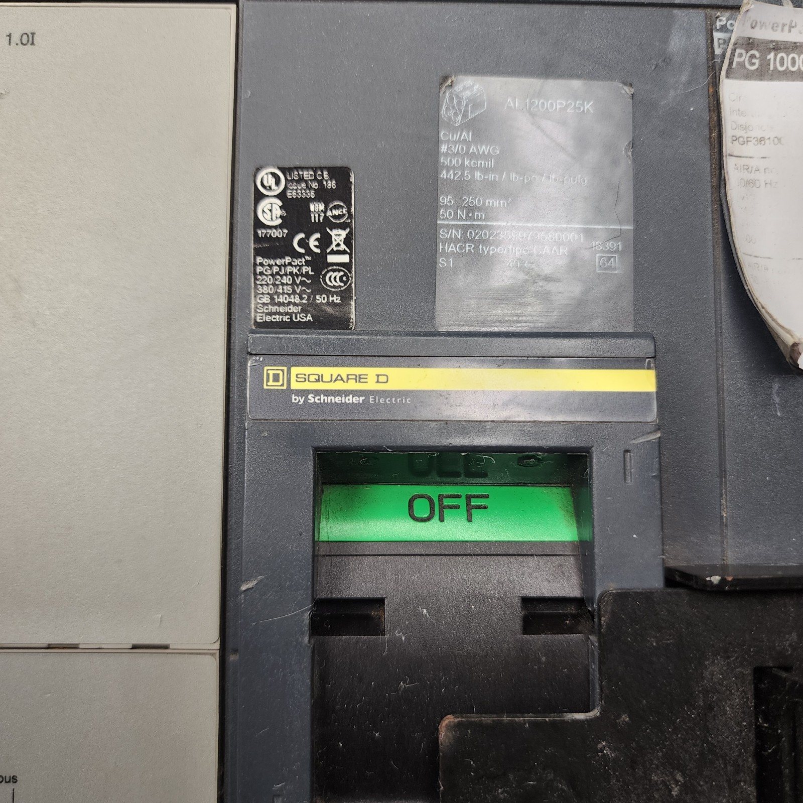 SQUARE D POWERPACT PG 1000 CIRCUIT BREAKER PGF36100YP 3 POLE 600V 1000A AMP