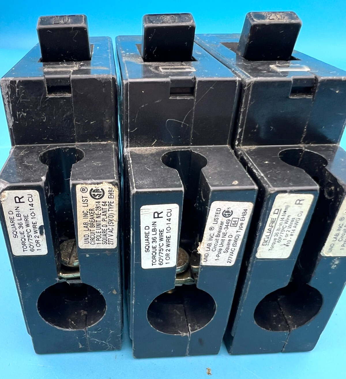 Square D EHB14020HID 20 Amp 1 Pole Circuit Breaker Type EHB4 277V 20A (Lot Of 2)