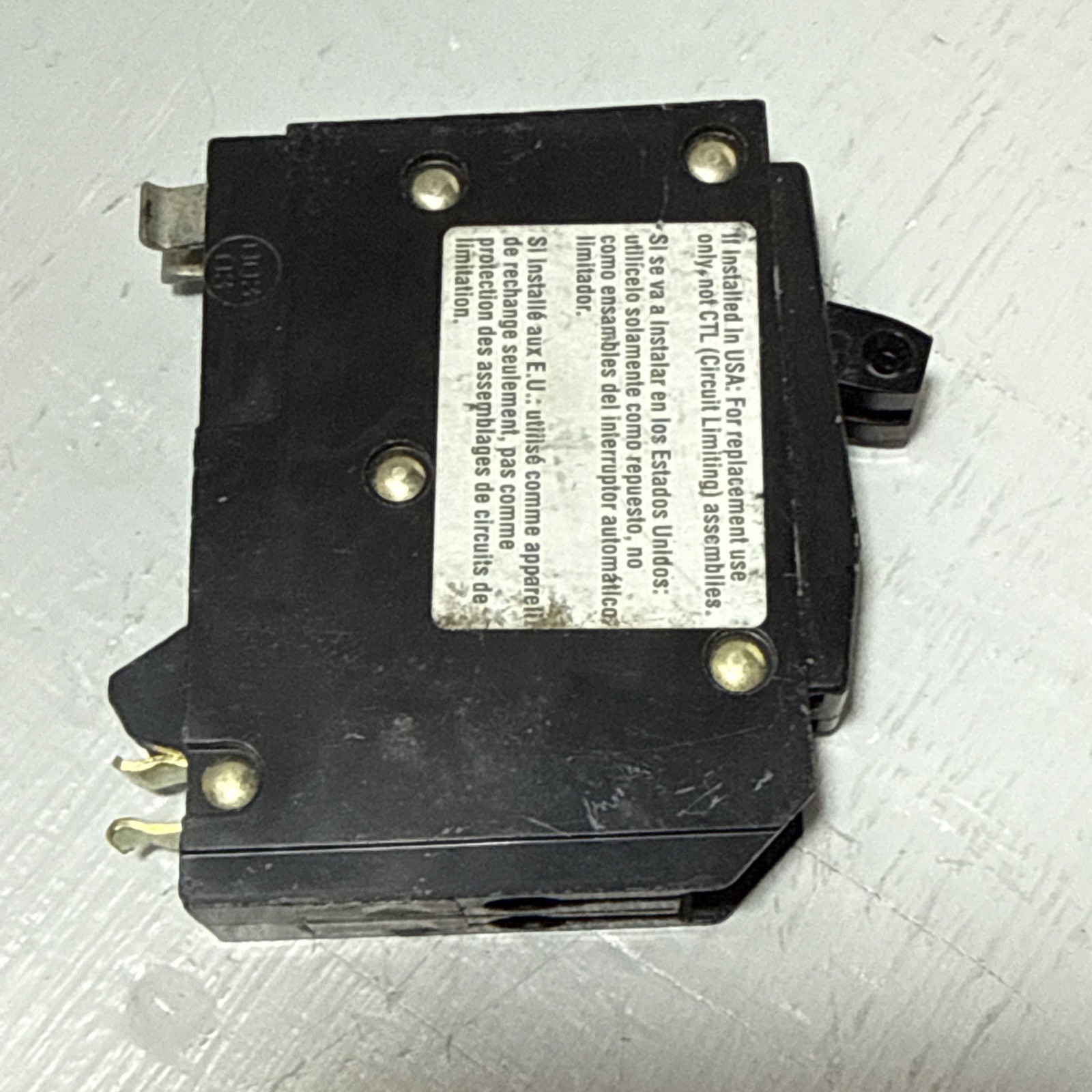 Square D QOT2020 Twin Tandem Breaker 20 Amp QO 2020 120/240V NO HOOK Plug In 20A