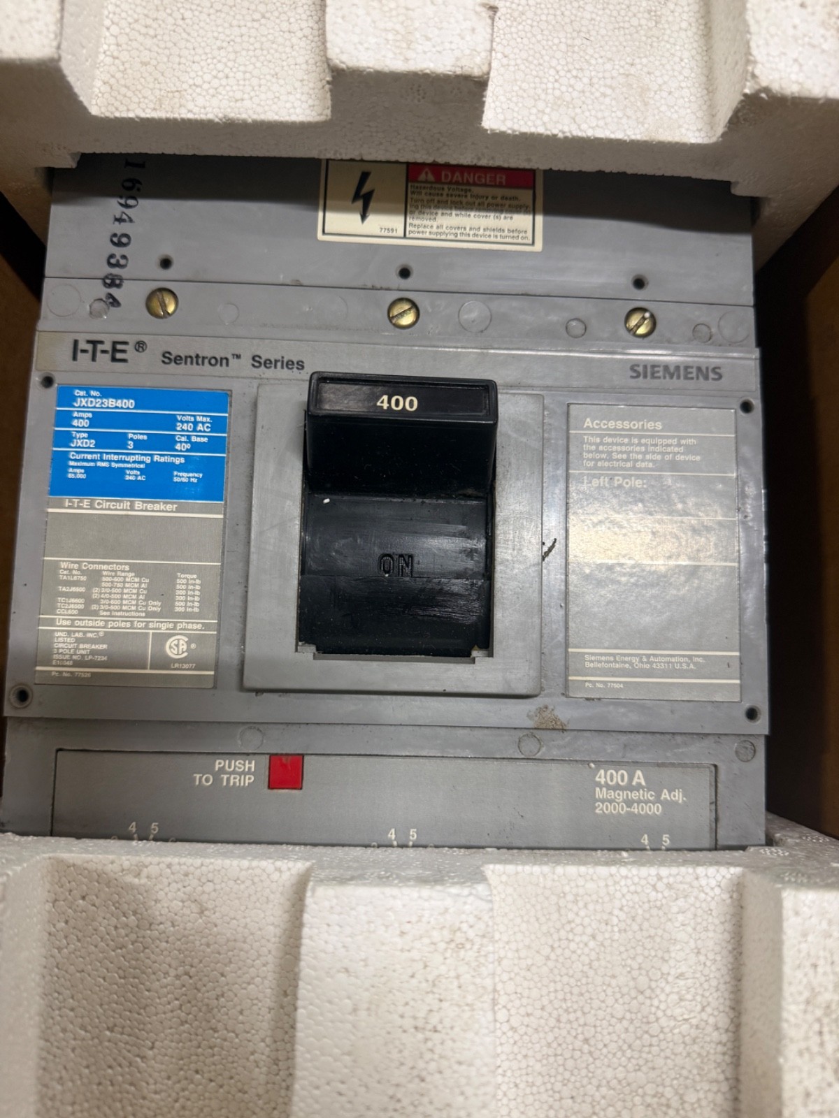 Siemens JXD23B400 3P 400A 240V Circuit Breaker (NEW)
