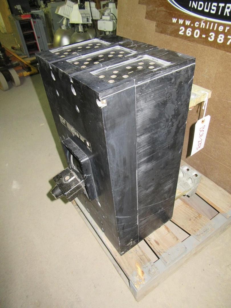 WESTINGHOUSE PB 2500 AMP FRAME CIRCUIT BREAKER PB32500F 3 POLE PB32500F 600 VAC