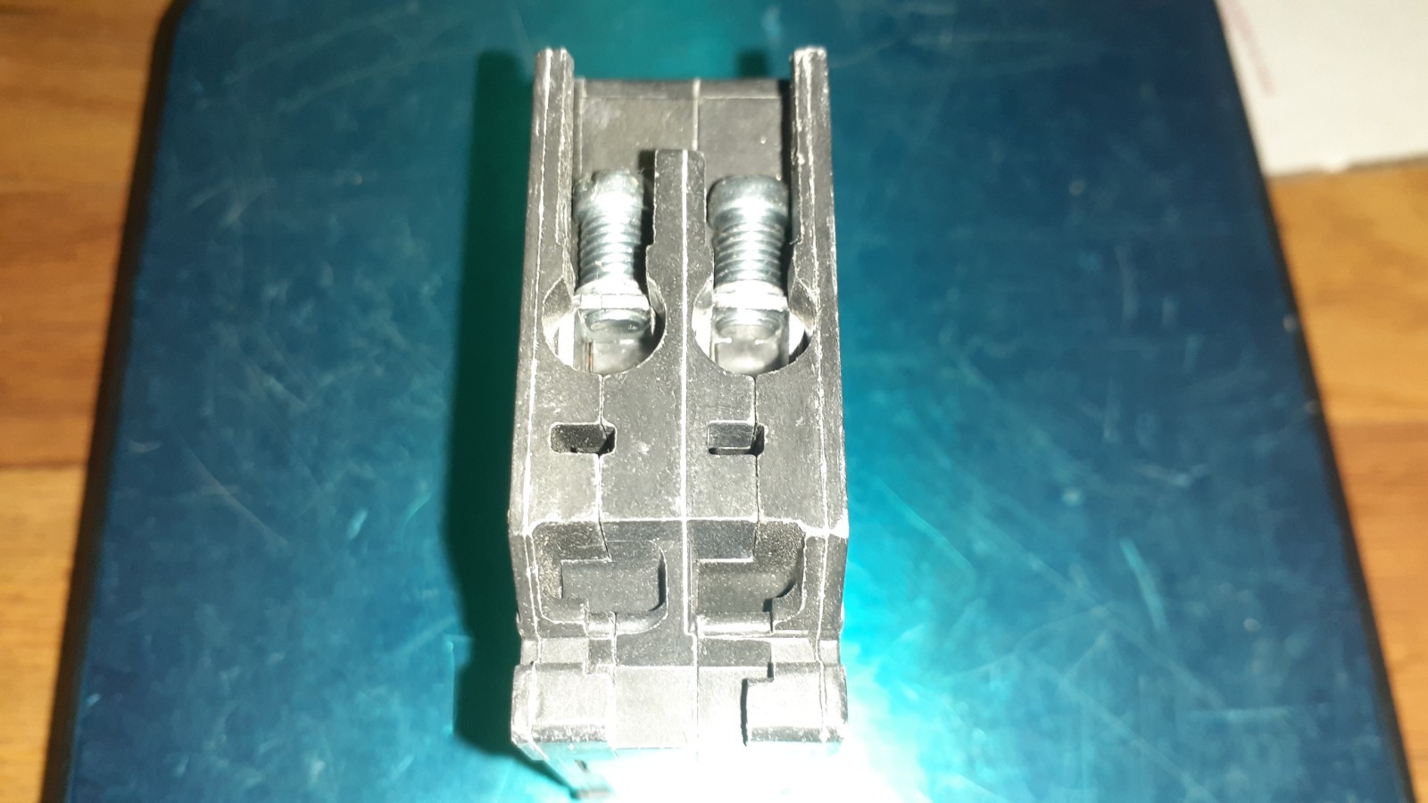 Eaton BR1520 1 Pole 15/20A 120/240V Tandem Circuit Breaker NEW