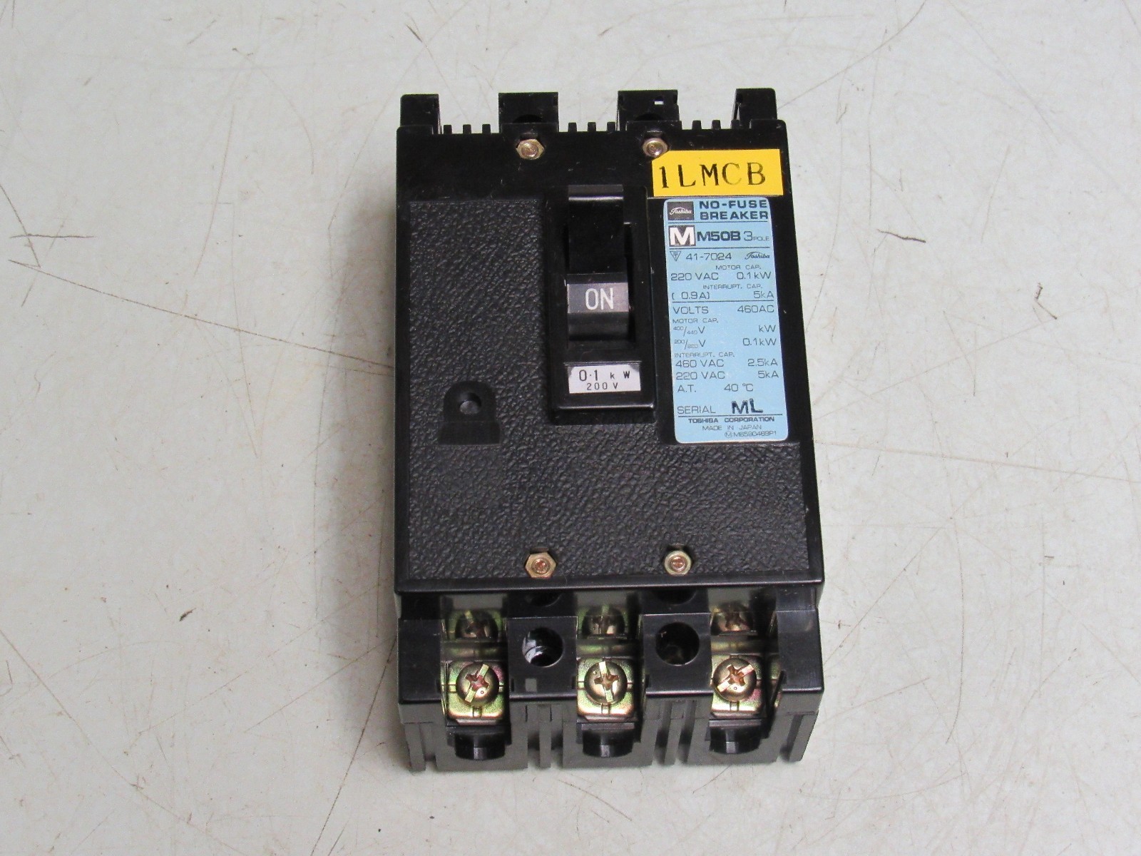 TOSHIBA NO-FUSE 0.9A 0.9 AMP 3 POLE CIRCUIT BREAKER M50B TESTED WARRANTY FRESHIP