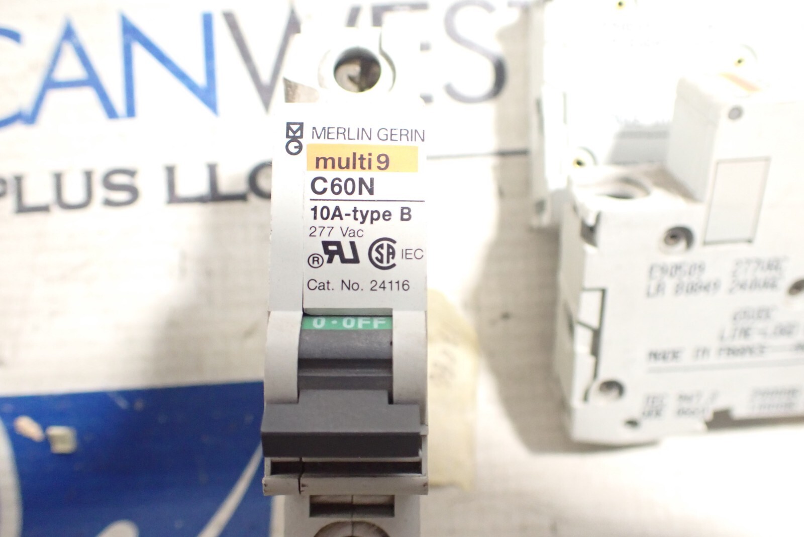 Merlin Gerin Multi9 24116 C60N 10A Type B 277 Volt Din Rail Circuit Breaker