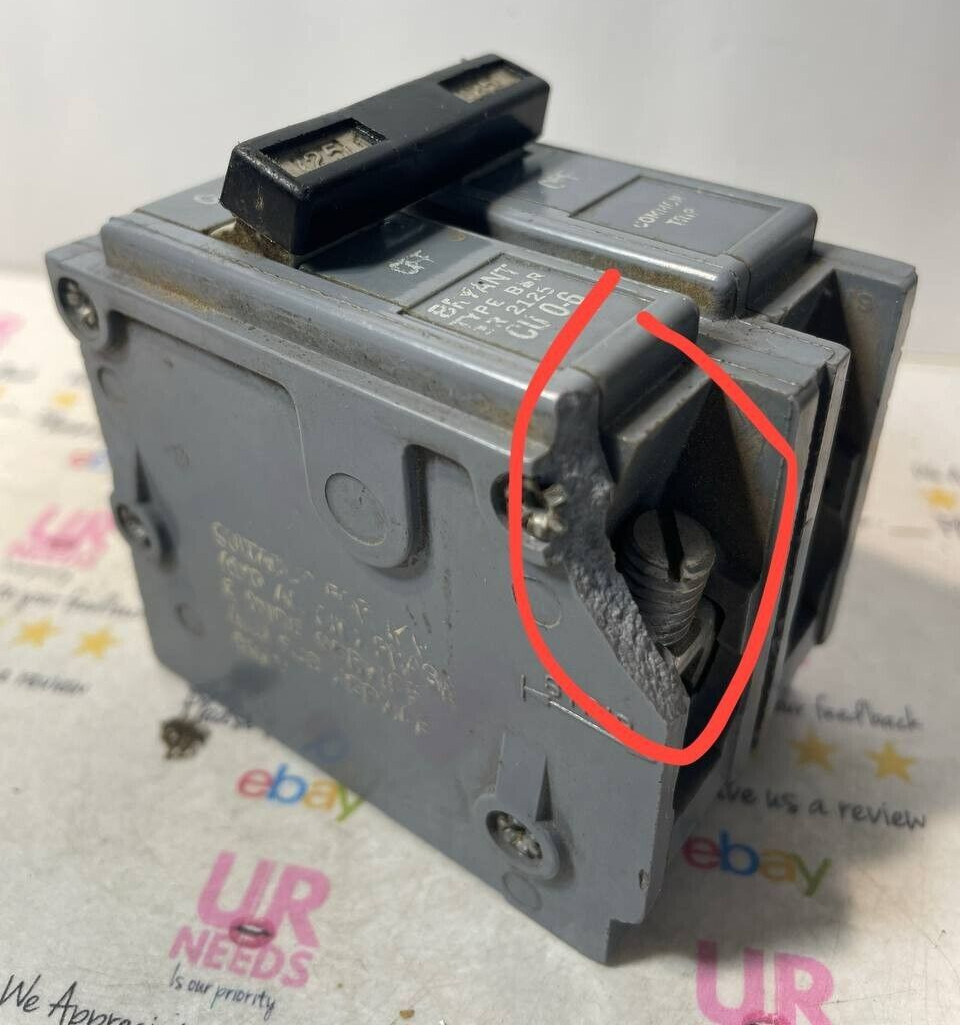 BR2125 – BRYANT 125A AMP 2P POLE 10kA@120/240V PLUG ON GRAY BREAKER Chip