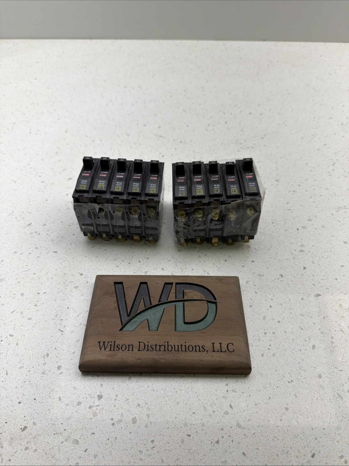 NIB – Square D – QOB120 – Circuit Breaker – 20A, 1-Phase, 240V (Lot of 10) NOS