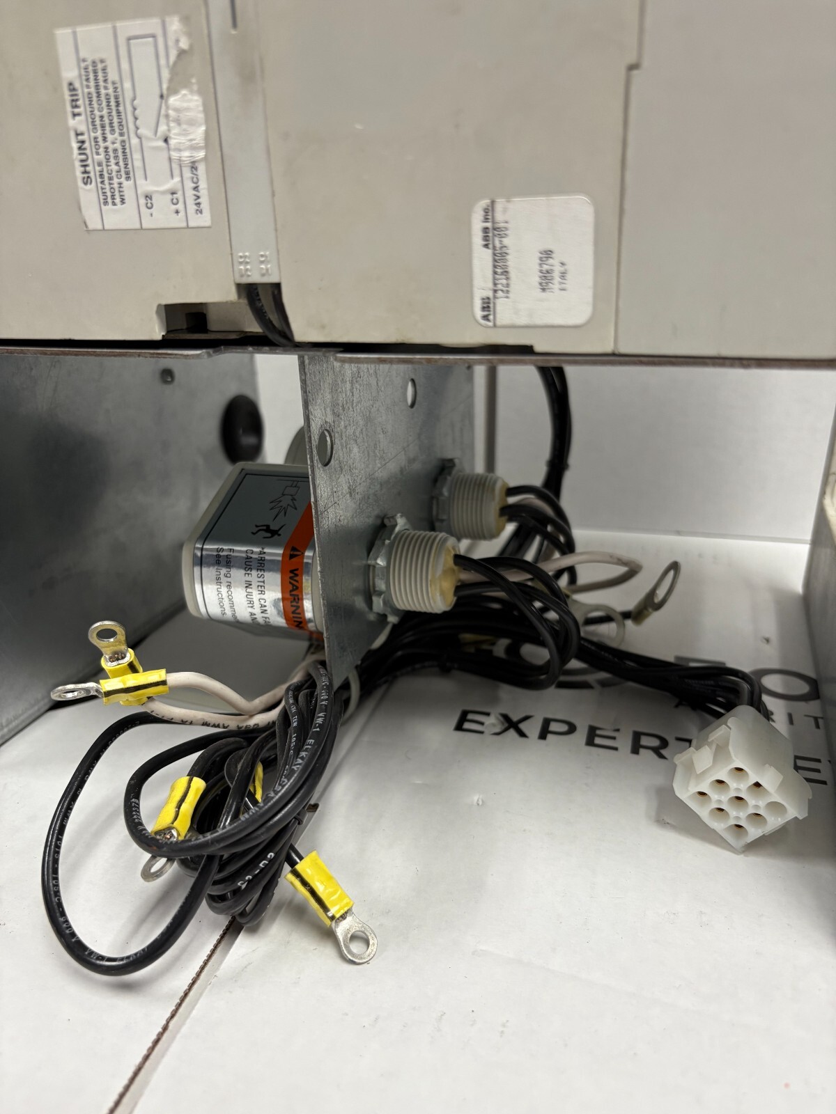 ABB S6N SACE PR211 | 600A 3P MCCB Circuit Breaker | 600V AC | Adjustable Trip |
