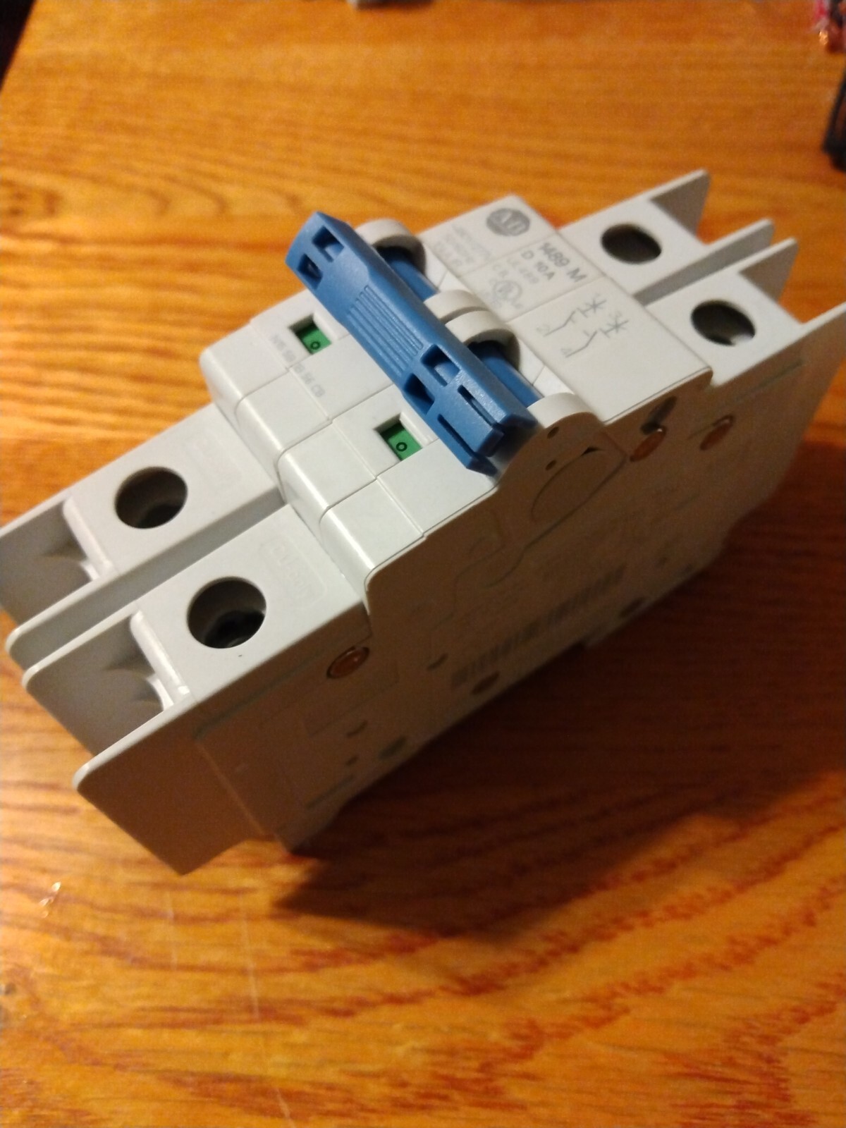 Allen-Bradley 1489-M2D100 10A 2P Thermal-Magnetic Circuit Breaker (1489-M2D100)