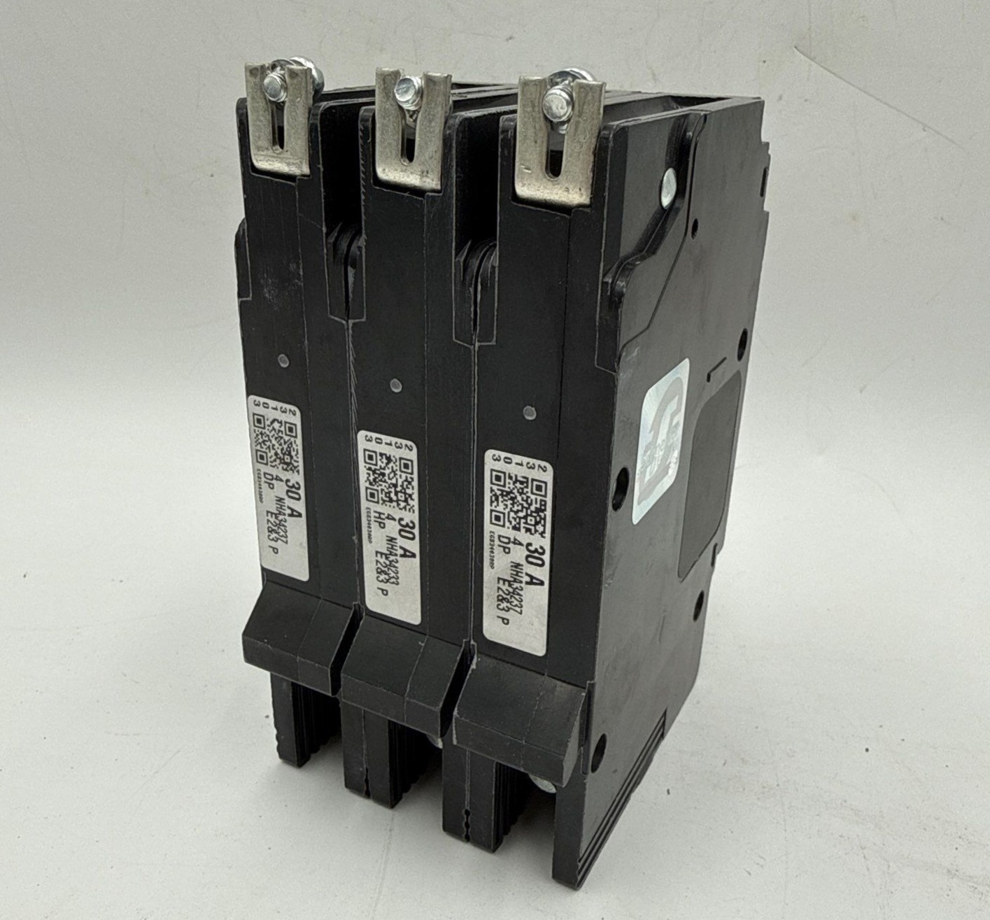 Square D EGB34030 Bolt On Circuit Breaker 30A 480V 3P EGB 30 Amp 3 Pole New