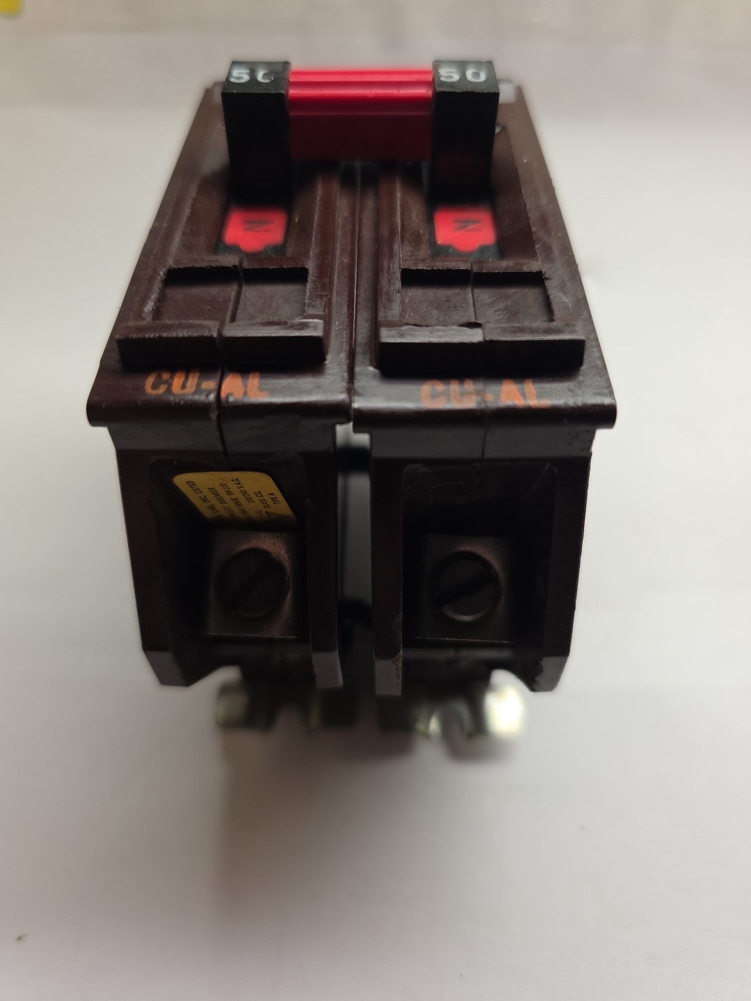 WADSWORTH 50 Amp 2 Pole Circuit Breaker Metal Foot
