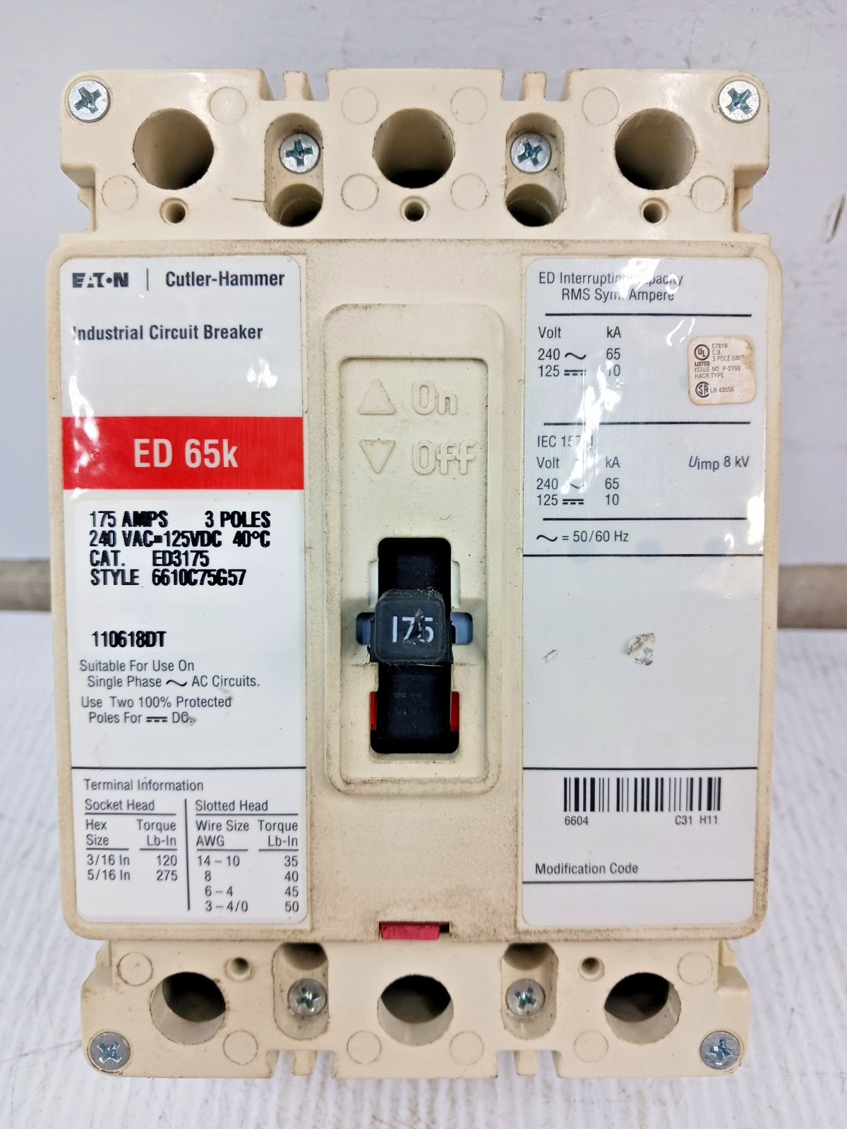 Eaton / Cutler-Hammer 175 Amp Circuit Breaker 3 Pole 240 VAC ED3175 *Flaw*