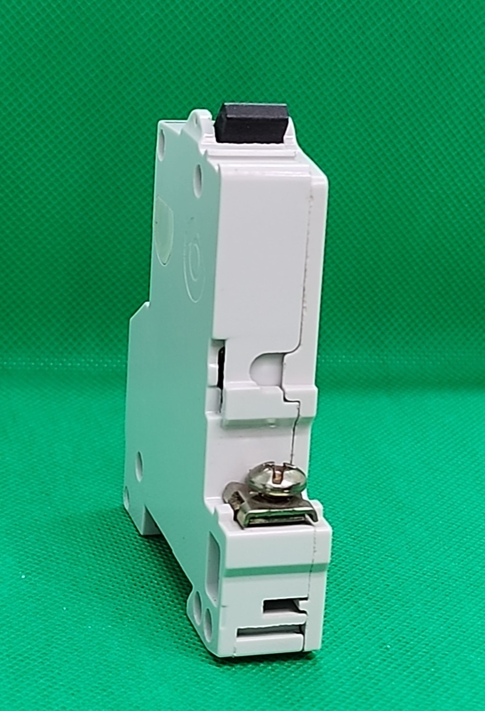 STOTZ-KONTAKT BBC S211UC K6A 1POLE 240/415V 6A CIRCUIT BREAKER [2WS1-1]