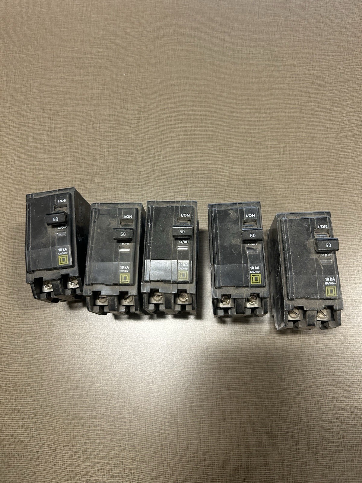 Lot of 5 New Square D QOB250 Breakers