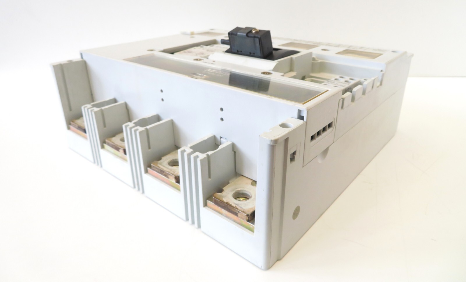 Klöckner Moeller NZM104-630N Circuit Breaker Circuit Breaker 630A 4 Pole