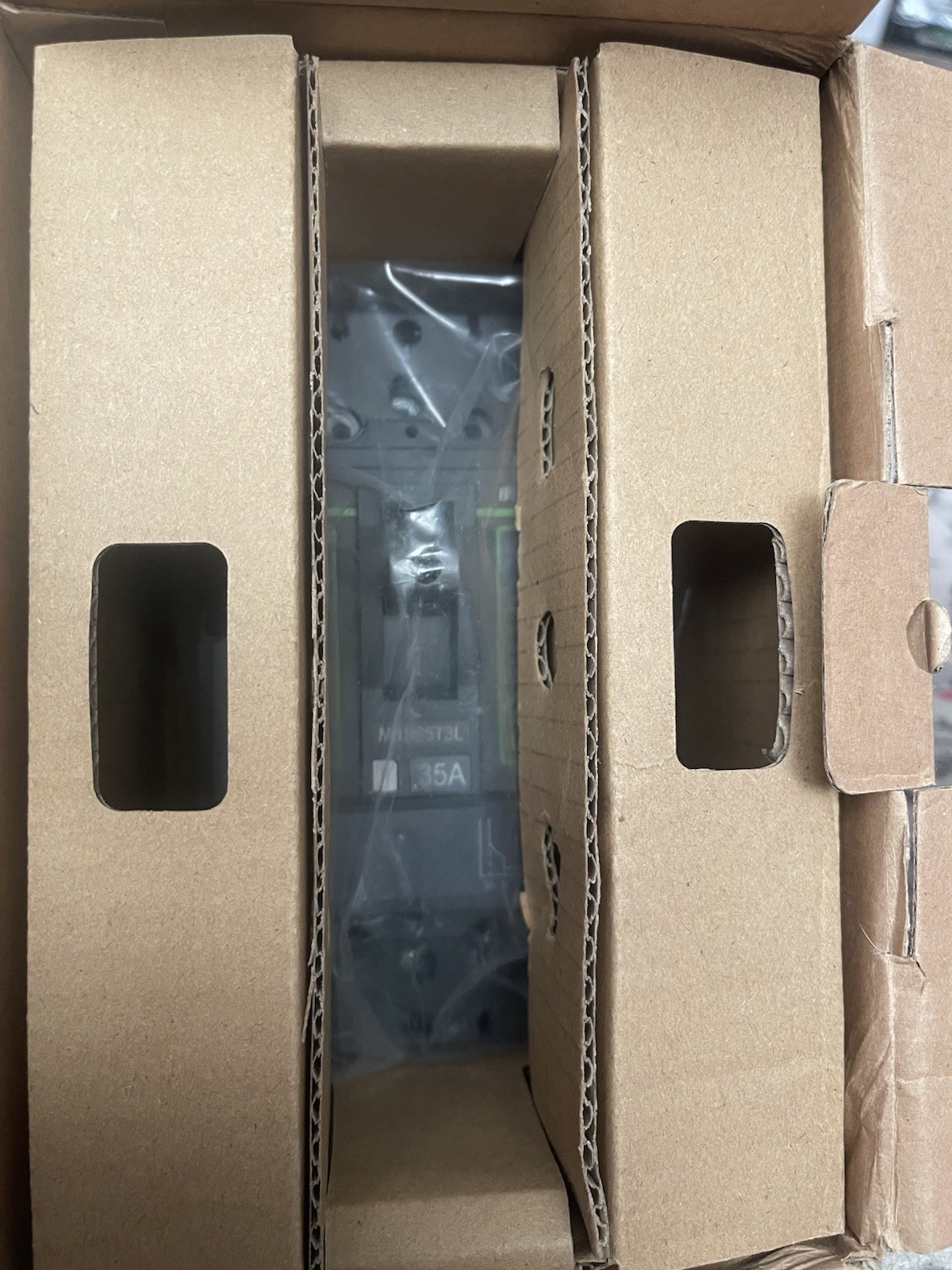 Noark M1S35T3L Circuit Breaker