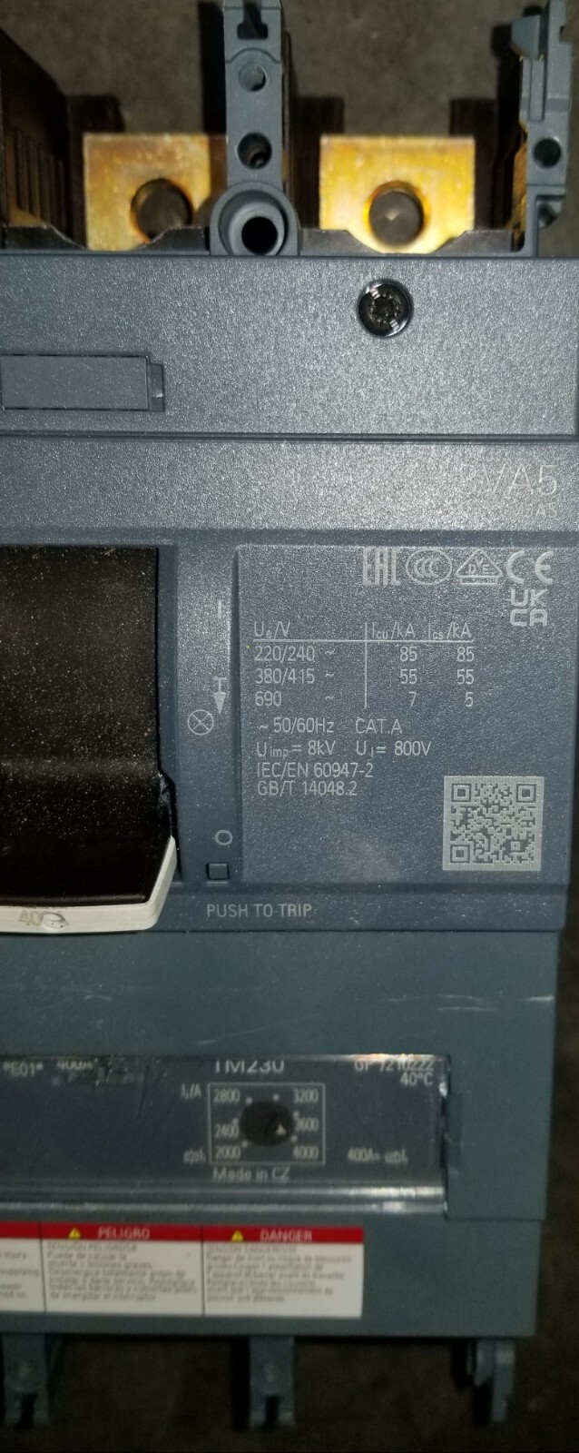 Siemens 3VA5340-5EC31-0AA0 Circuit Breaker 400 Amp 3 Pole 480 Vac 3va5-5ec31