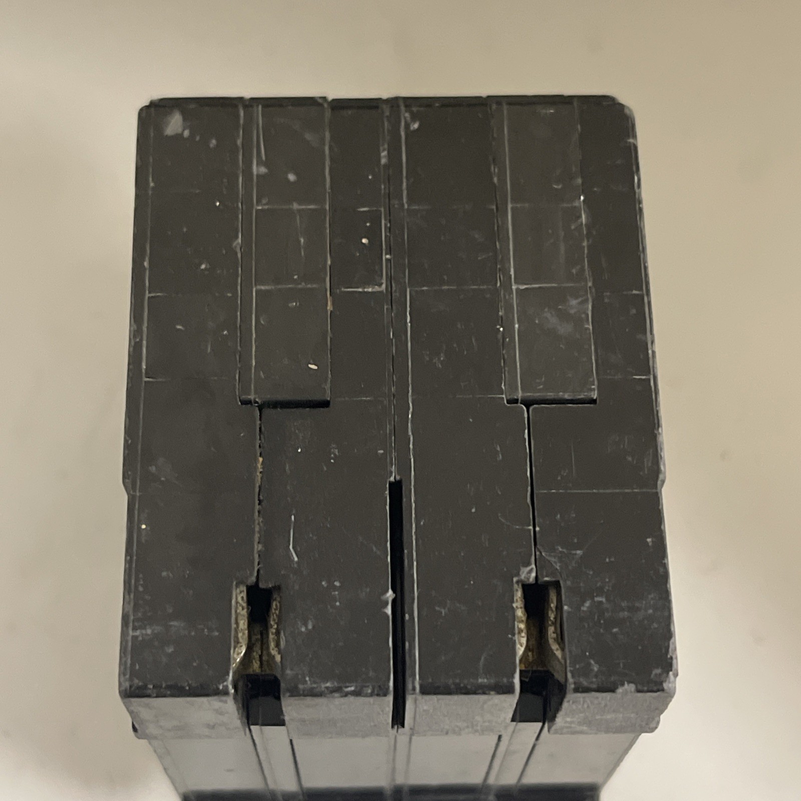 HOMT2020230 Homeline Quad Two 1 Pole 20 Amp One 2P 30 Amp Plug In Tandem Breaker