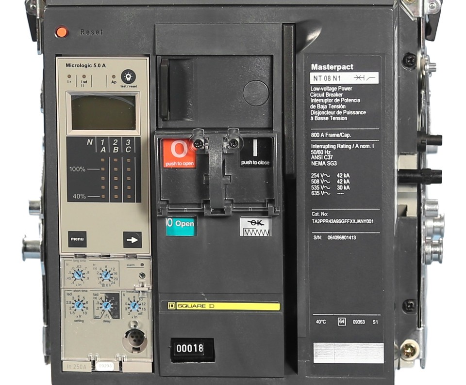 NT08L1 Master Pact Square D Circuit Breaker