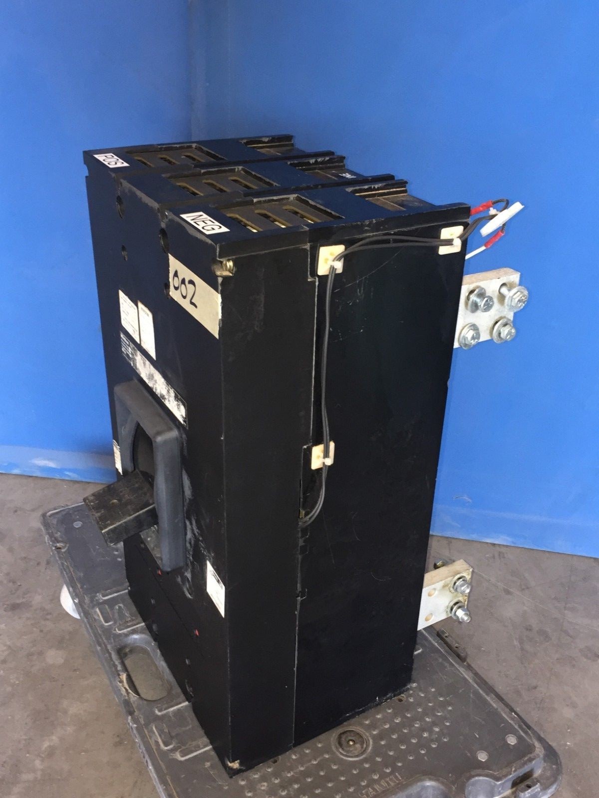 WESTINGHOUSE PB32500F 2000A 600V 3P BREAKER W/2000A TRIP