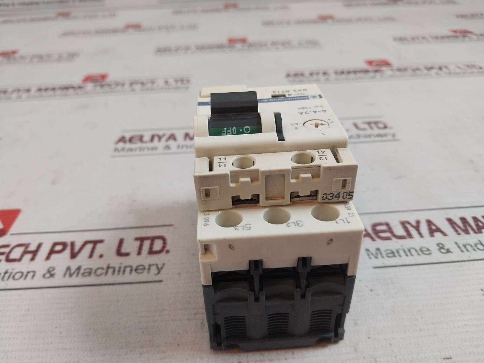 TELEMECANIQUE GV2-RT10 Square D Motor Circuit Breaker AWG 8-18 690V AC, 50/60Hz