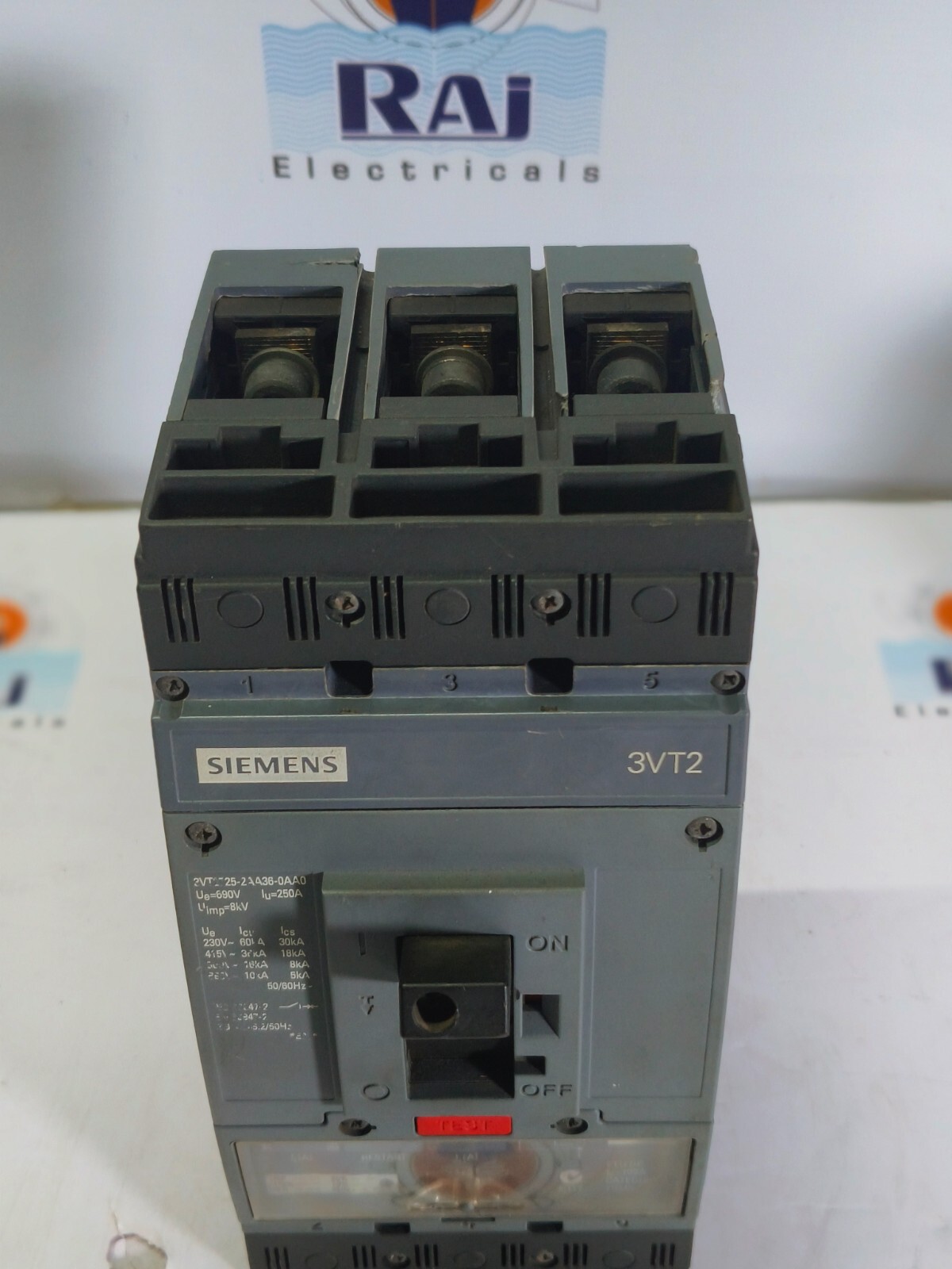 SIEMENS 3VT2 circuit breaker 3VT2 100 Amps Icu=36kA 415V AC 3-pole FAST SHIPPING