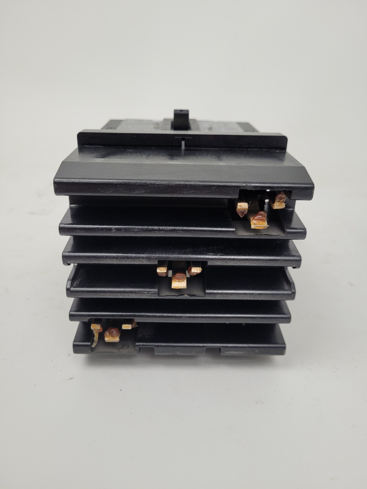 HDA36030 Square D 30 Amp Circuit Breaker – Next Day Option