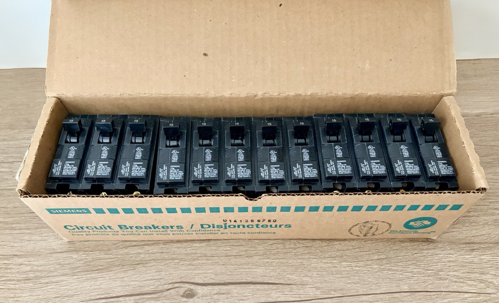 12 New Siemens Q115 1 Pole 15 Amp 120V Circuit Breaker 1 BOX OF 12