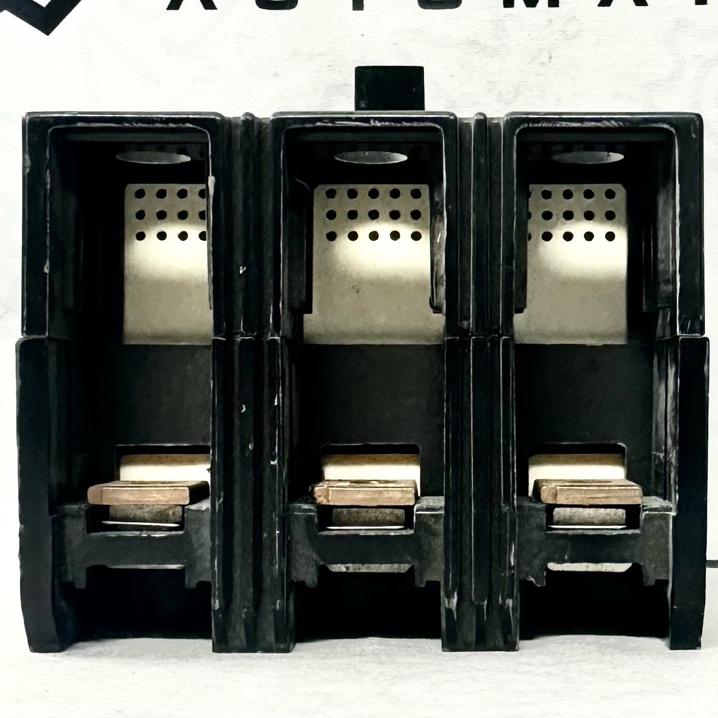 Square D KAL36070 Thermal Magnetic Circuit Breaker 70A 3 Pole 600V KAL