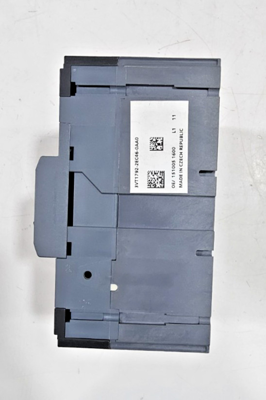 SIEMENS 3VT1 3VT1792-2EC46-0AA0 CIRCUIT BREAKER 25A 4P 20KA 690V NEW-OPEN BOX
