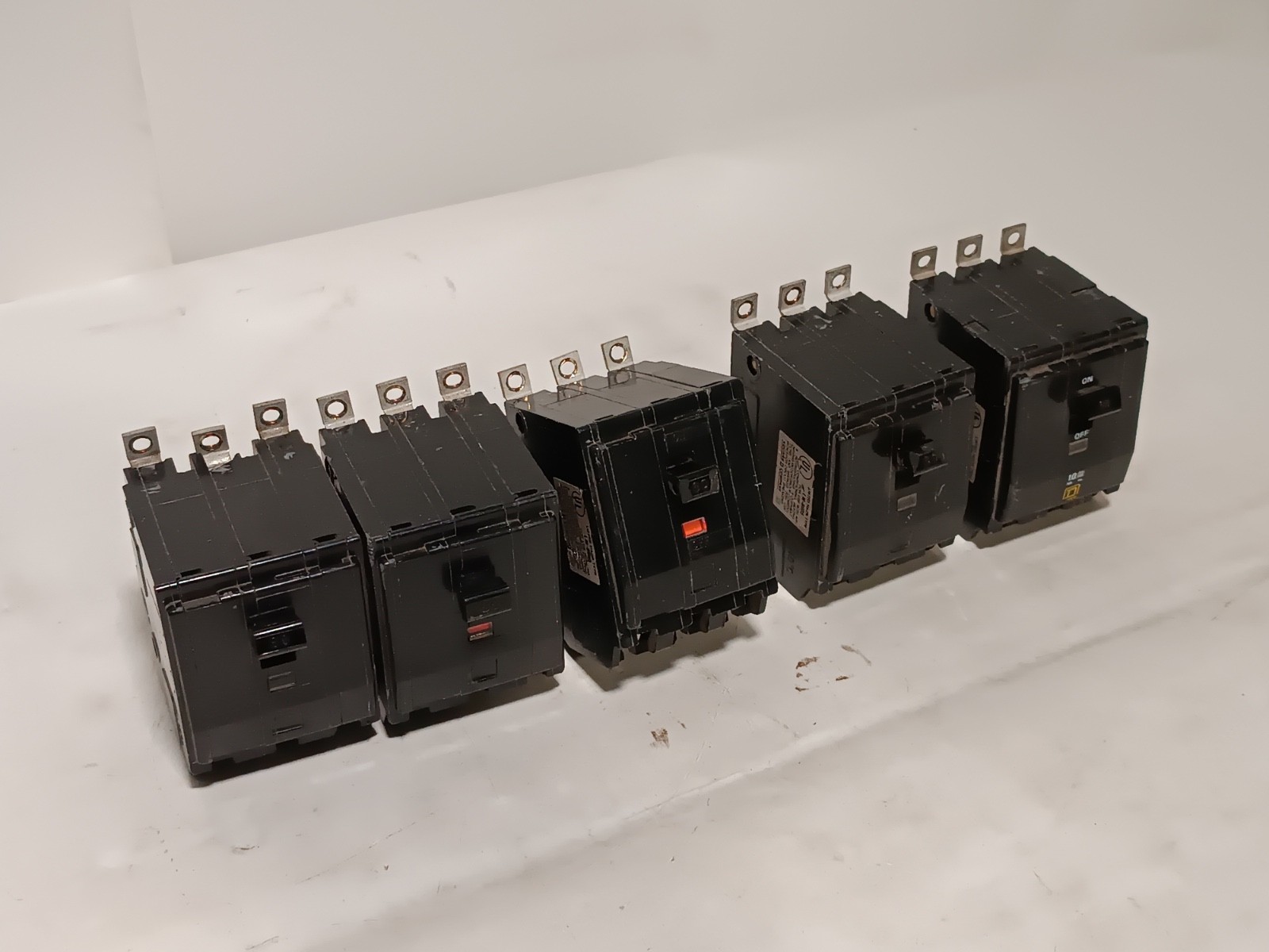 Square D QOB360 3-Pole 30 Amp Miniature Circuit Breaker 120/240VAC, Single Item