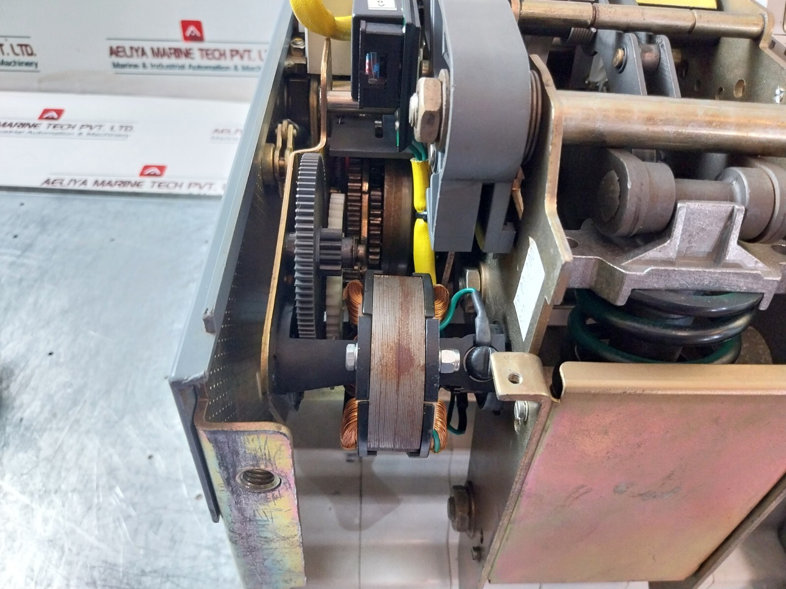 ABB SACE E2N 12 Circuit Breaker 1250A 690V 55KA X 1S 50-60 Hz