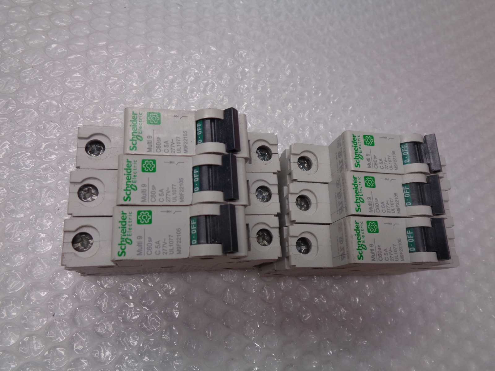 SCHNEIDER ELECTRIC M9F22105 BREAKER 1POLE 5AMPS LOT OF 6 NSNP