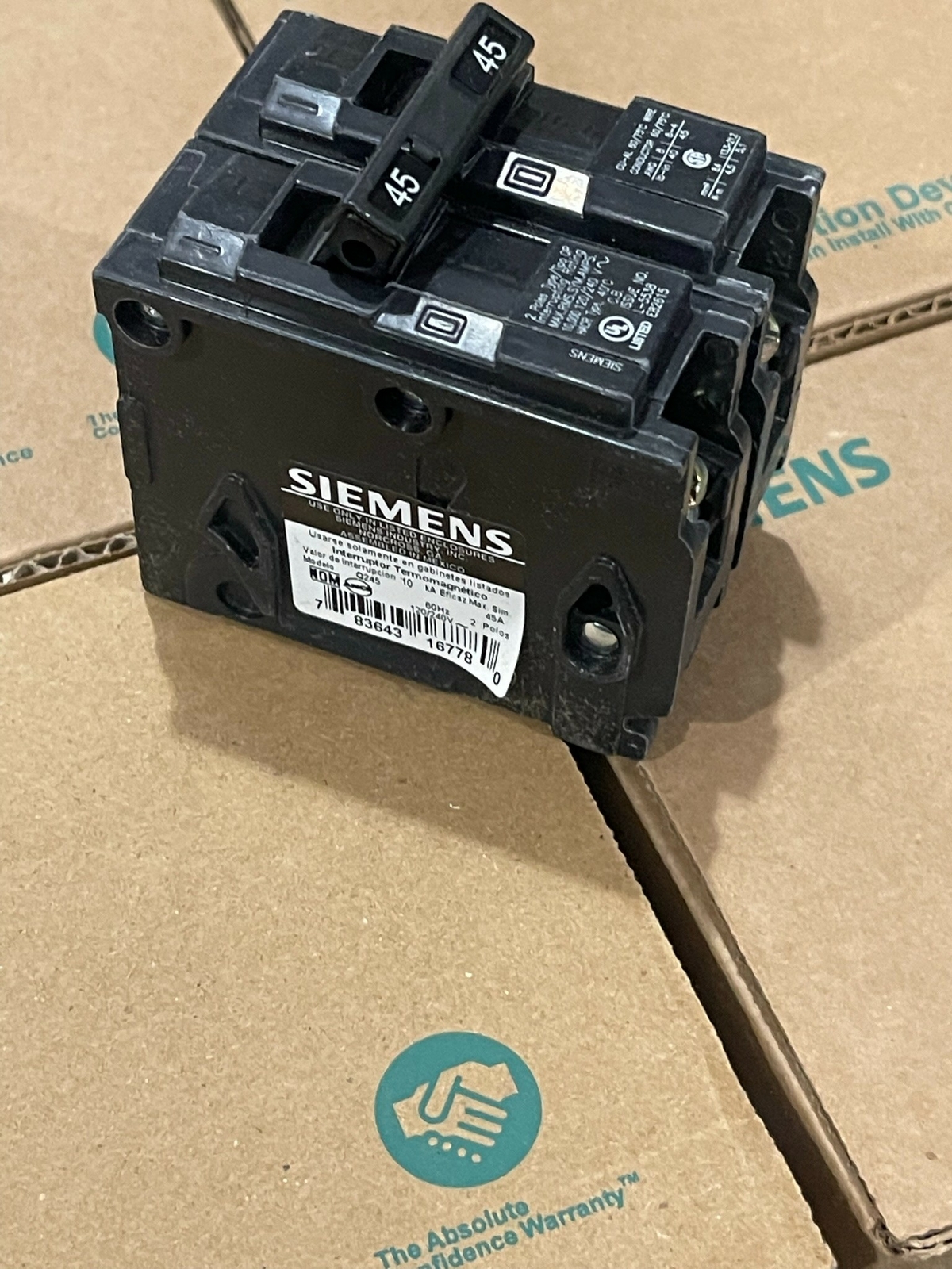 NEW SIEMENS Q245 CIRCUIT BREAKER